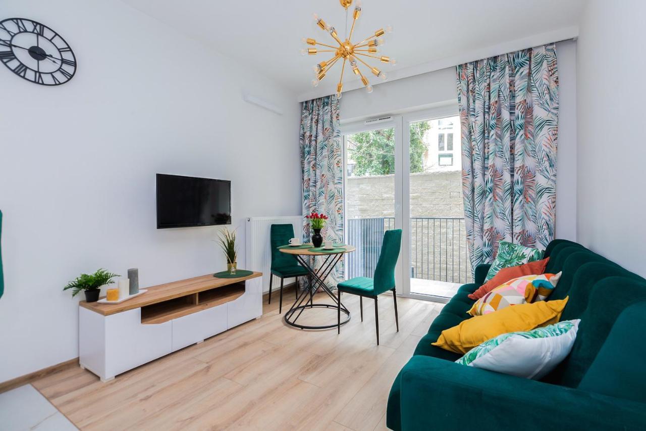 Shortstaypoland Konopacka Апартаменти *