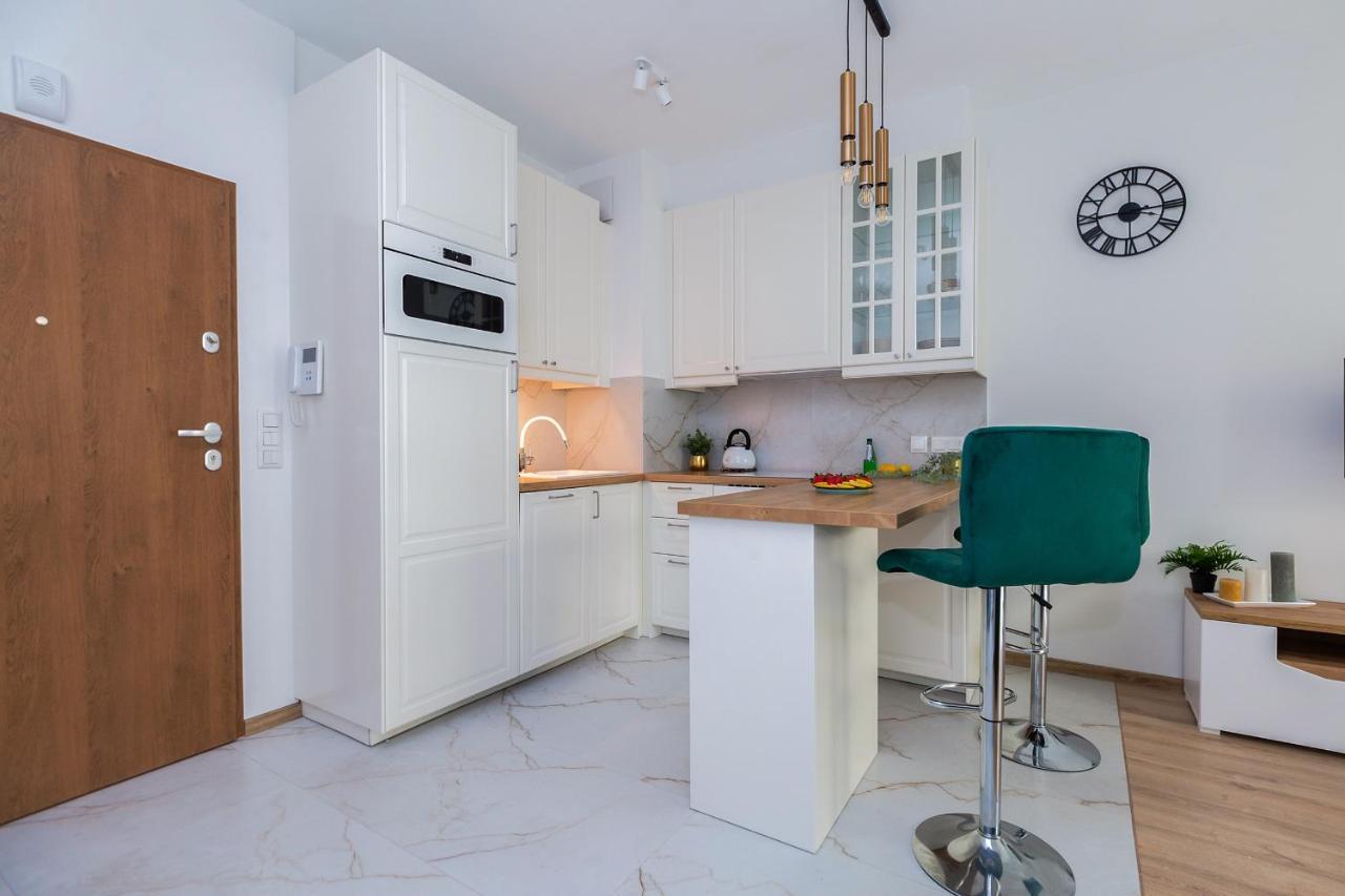 Shortstaypoland Konopacka Апартаменти Варшава